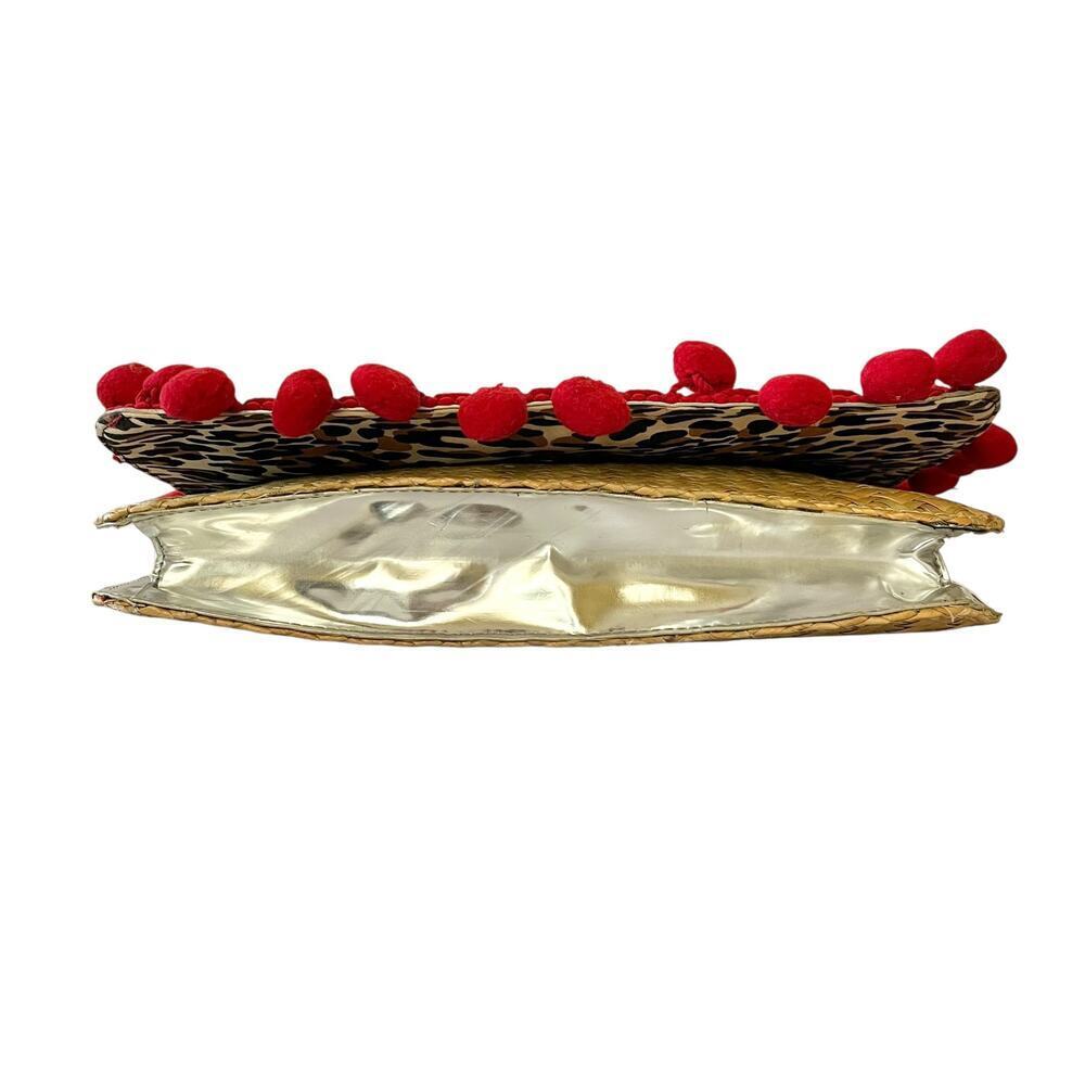 Betsey Johnson Betseyville Playa de Betsey Studded Straw Pom-Pom Clutch Bag - Picture 10 of 11